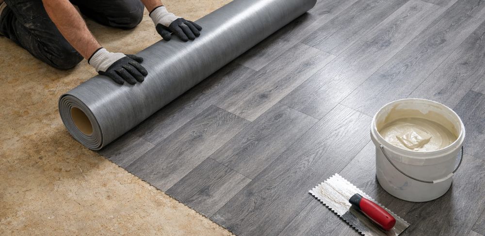 Можно ли стелить линолеум на старый линолеум?