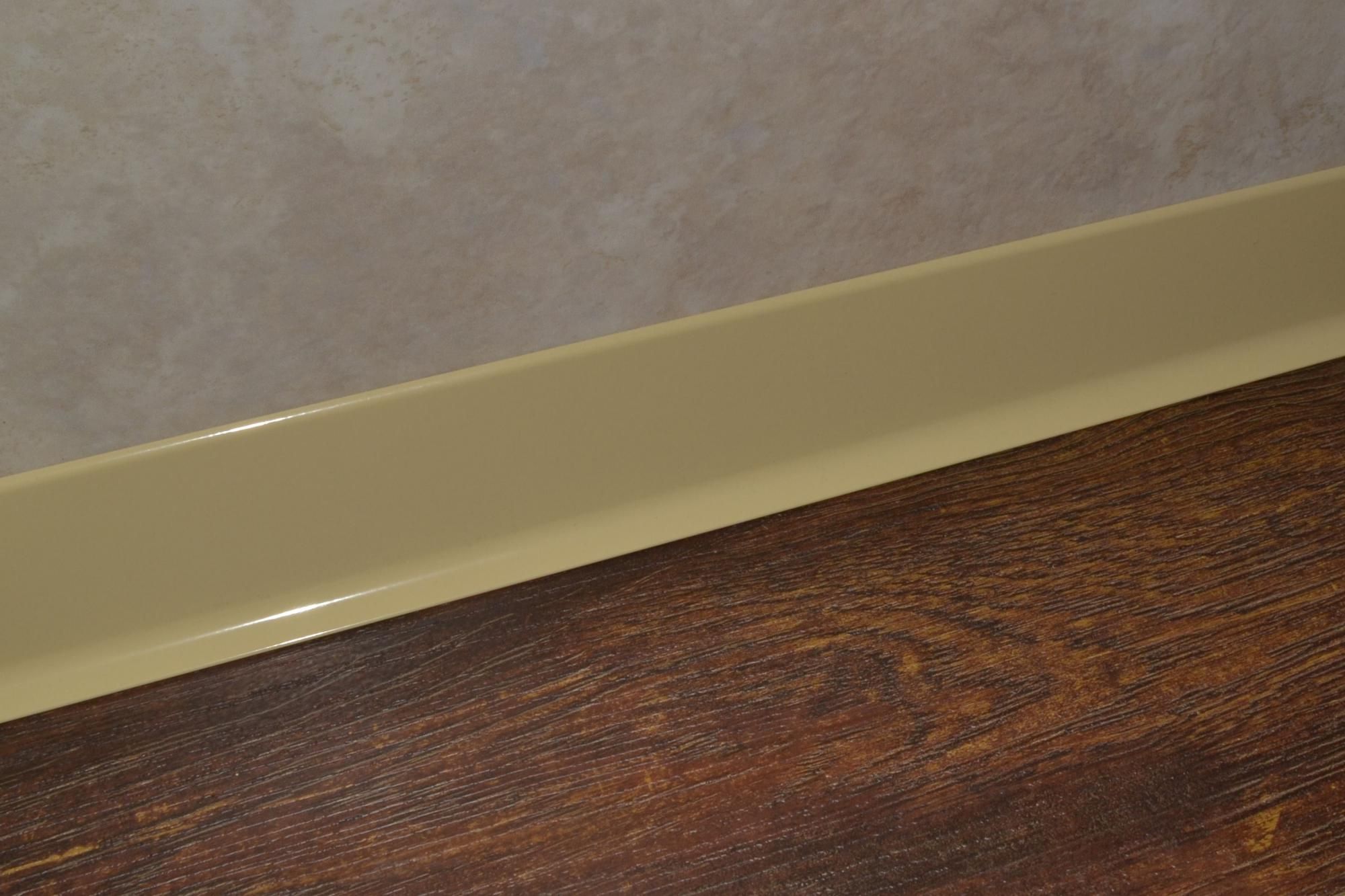 Плинтус алюминиевый L-образный слоновая кость (2500*11*60 мм) — купить в Перми