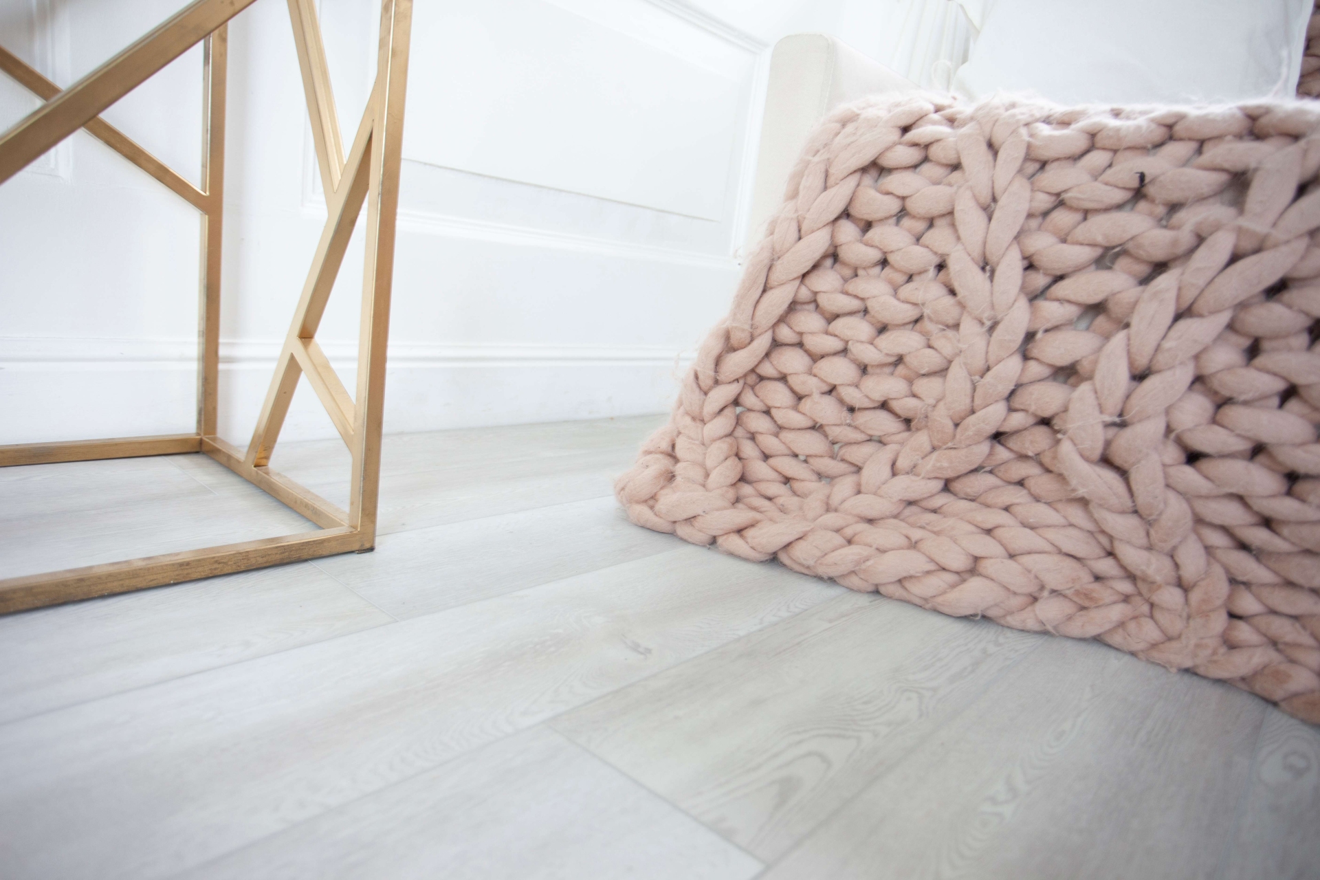 SPC ламинат «Damy Floor» Дуб Зимний (1220*180*4 мм) — купить в Перми