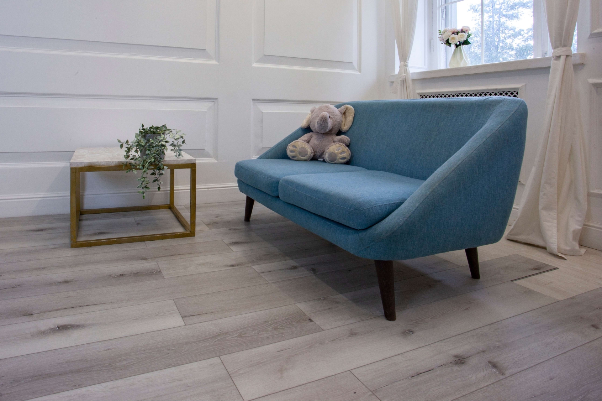 Усовершенствованная кварц-виниловая плитка «Damy Floor» Дуб Классический Серый (1227*187*2,5 мм) — купить в Перми